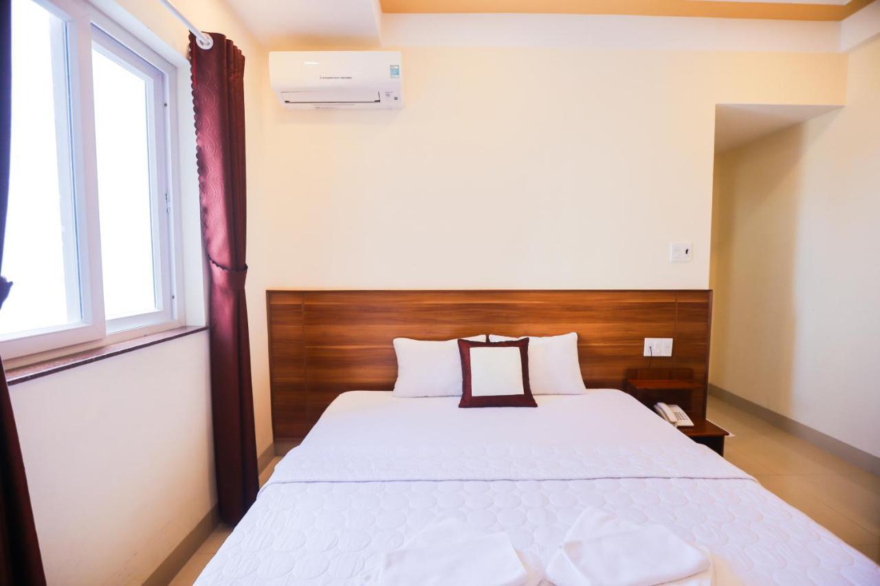 Quy Nhon Blue Sea Hotel Bagian luar foto
